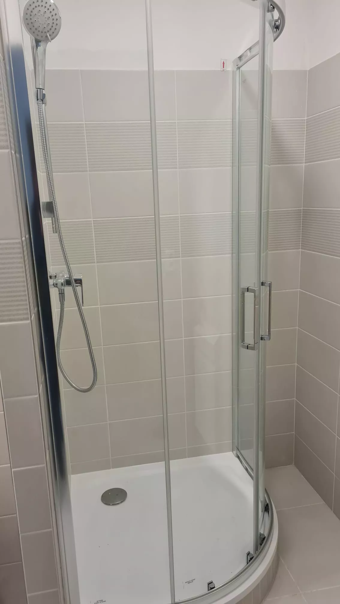 realizace sprchového koutu